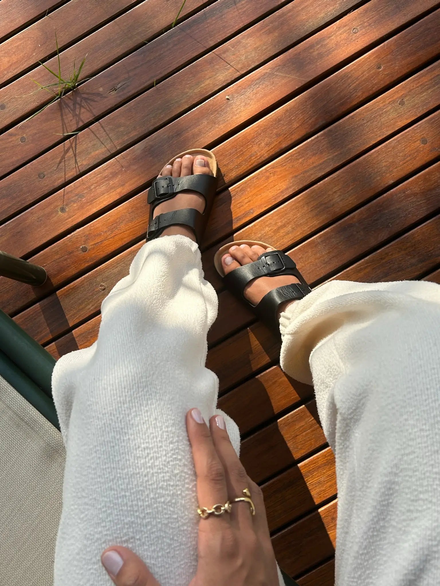 Atrani Leather Sandal - Black | Atrani