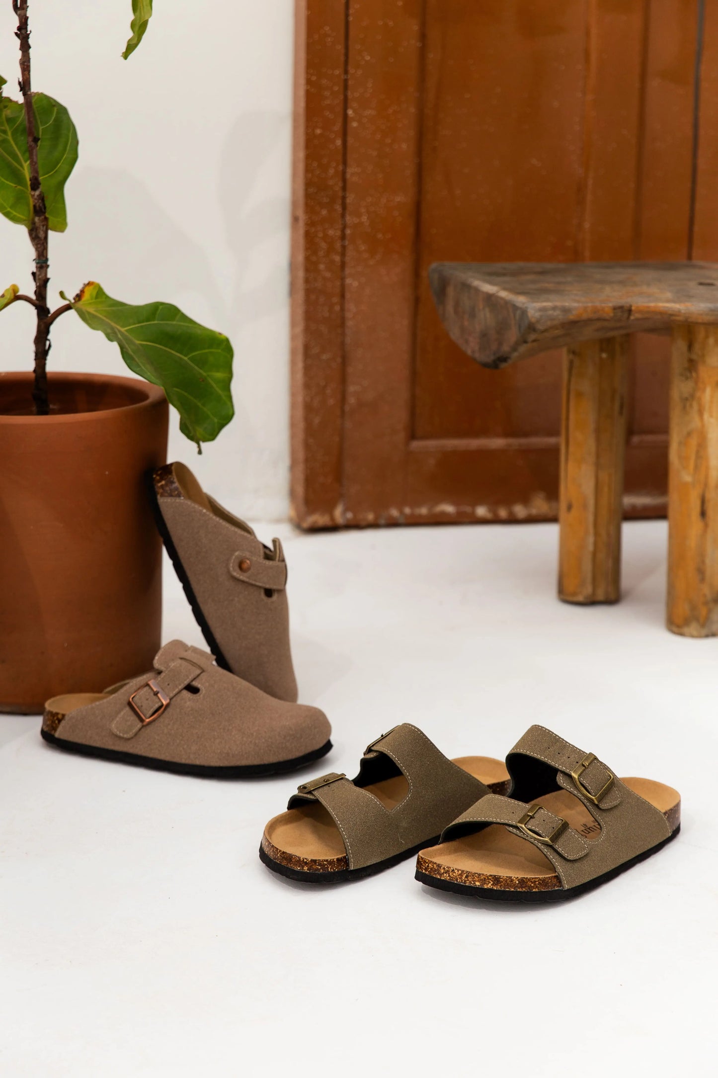 Atrani Suede Sandal - Moss Green | Atrani